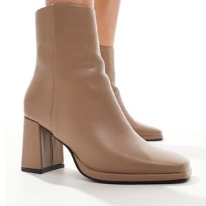 ASOS Taupe Square-Toe Block Heel Ankle Boots Size 6